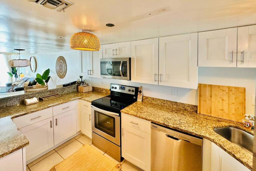 Relax'N'Retreat @ Bellaview603 Apartment Daytona Beach Exterior photo